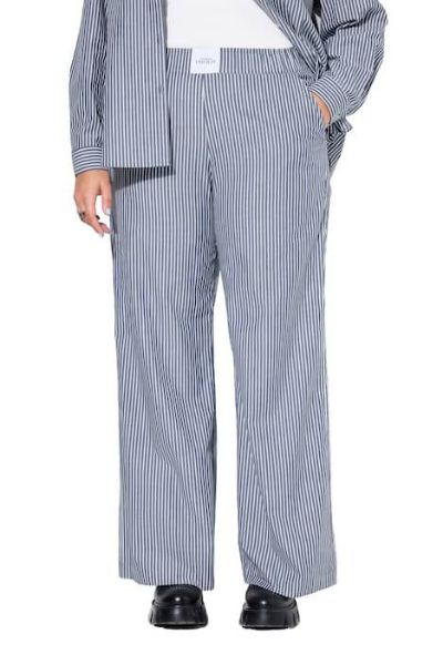 Slika Hlače širokih nogavica elastičnog struka